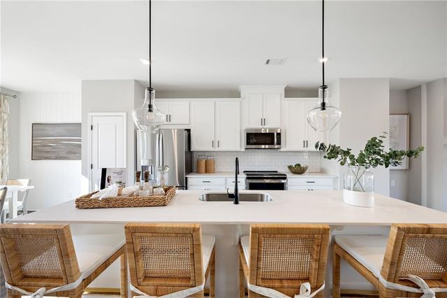 426 Herring Drive, Acworth, GA 30102