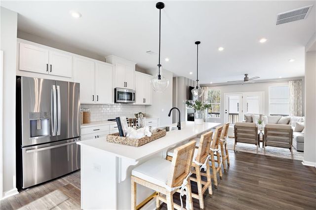 426 Herring Drive, Acworth, GA 30102