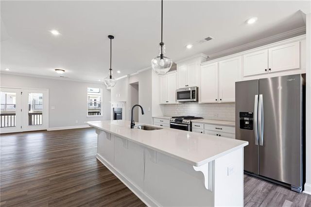 426 Herring Drive, Acworth, GA 30102