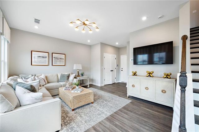 426 Herring Drive, Acworth, GA 30102