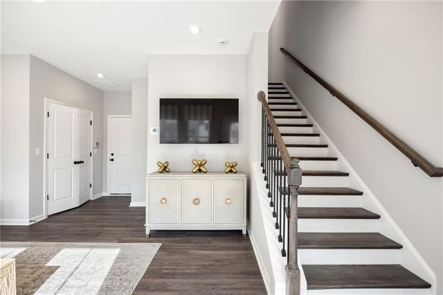 426 Herring Drive, Acworth, GA 30102