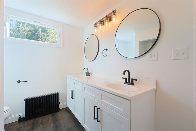 21 Irving St, Bellingham, MA 02019