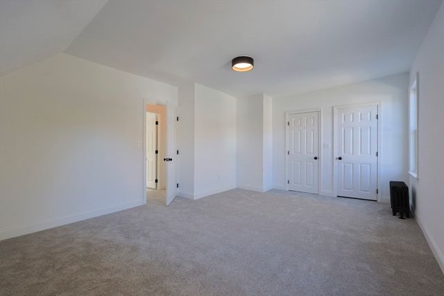 21 Irving St, Bellingham, MA 02019