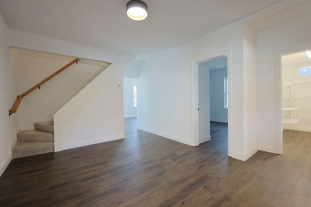 21 Irving St, Bellingham, MA 02019