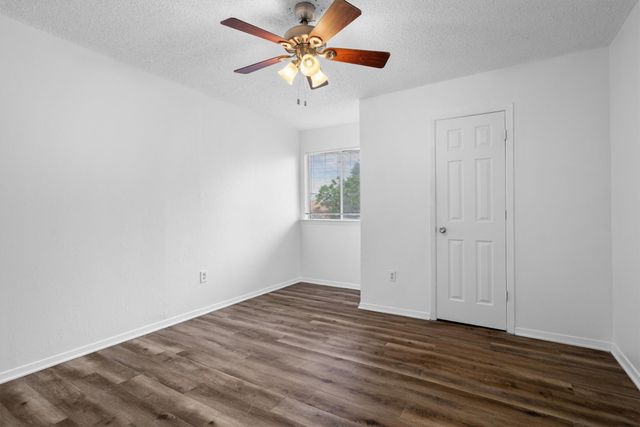 2205 Chase Court 5, Dalworthington Gardens, TX 76013