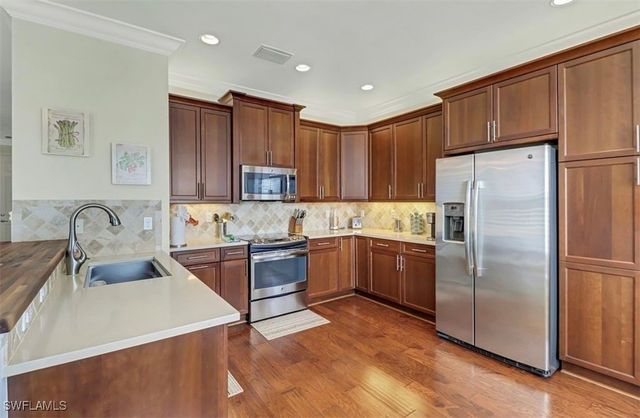 3402 Tigris LN, Naples, FL 34119