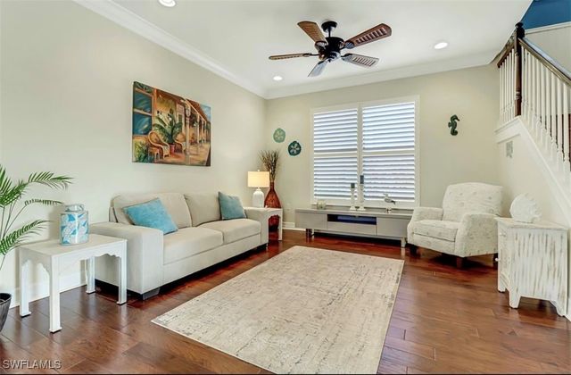 3402 Tigris LN, Naples, FL 34119