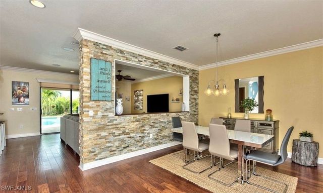 3402 Tigris LN, Naples, FL 34119