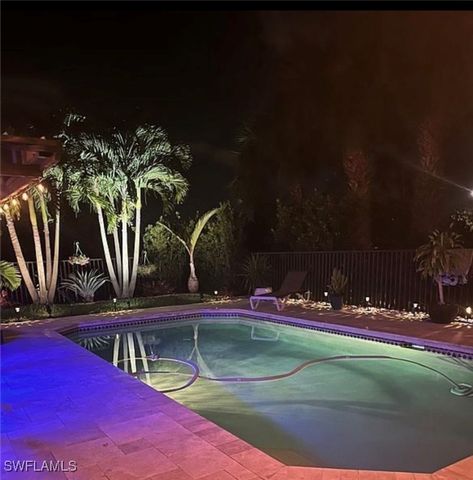 3402 Tigris LN, Naples, FL 34119