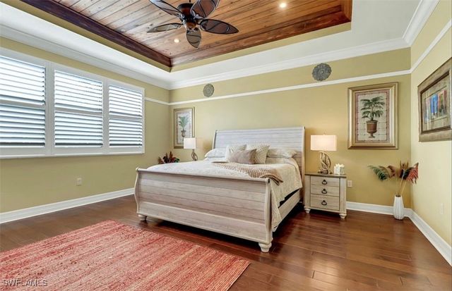 3402 Tigris LN, Naples, FL 34119