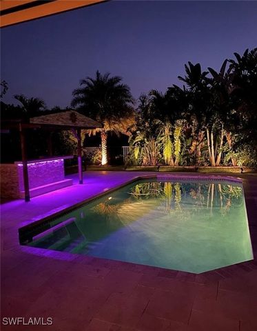 3402 Tigris LN, Naples, FL 34119