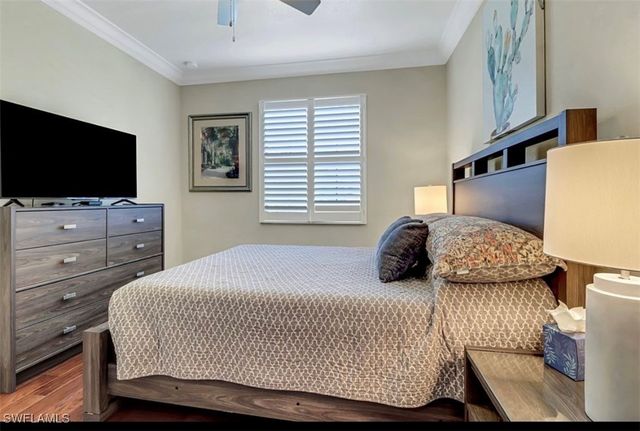 3402 Tigris LN, Naples, FL 34119