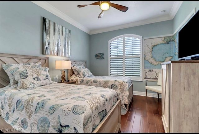 3402 Tigris LN, Naples, FL 34119