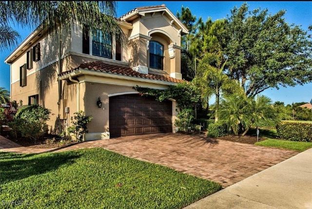 3402 Tigris LN, Naples, FL 34119