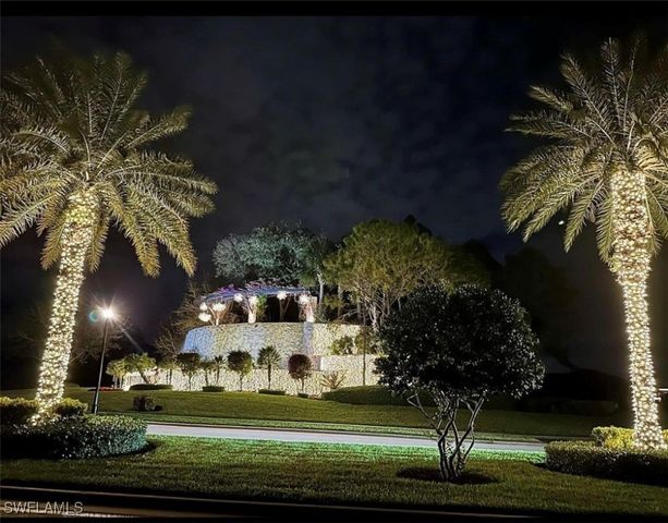 3402 Tigris LN, Naples, FL 34119