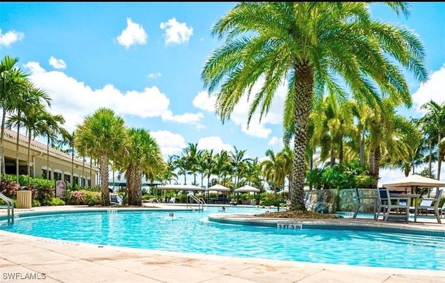 3402 Tigris LN, Naples, FL 34119