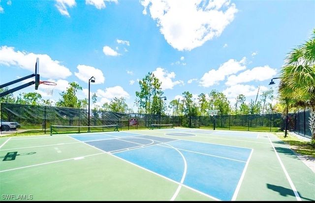 3402 Tigris LN, Naples, FL 34119