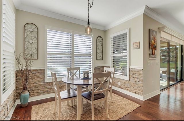 3402 Tigris LN, Naples, FL 34119