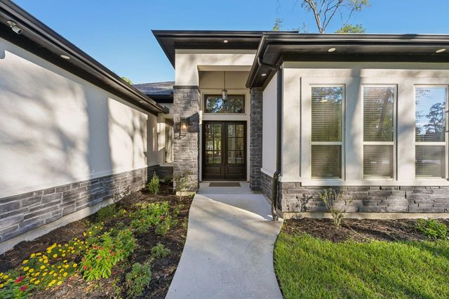 718 Weeping Willow Way, Magnolia, TX 77354