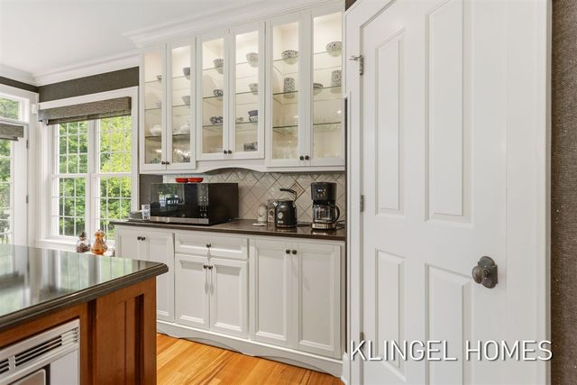 8892 Garfield Street, Coopersville, MI 49404
