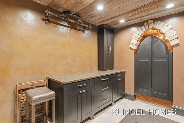 8892 Garfield Street, Coopersville, MI 49404
