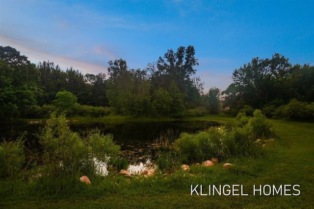 8892 Garfield Street, Coopersville, MI 49404