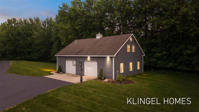 8892 Garfield Street, Coopersville, MI 49404