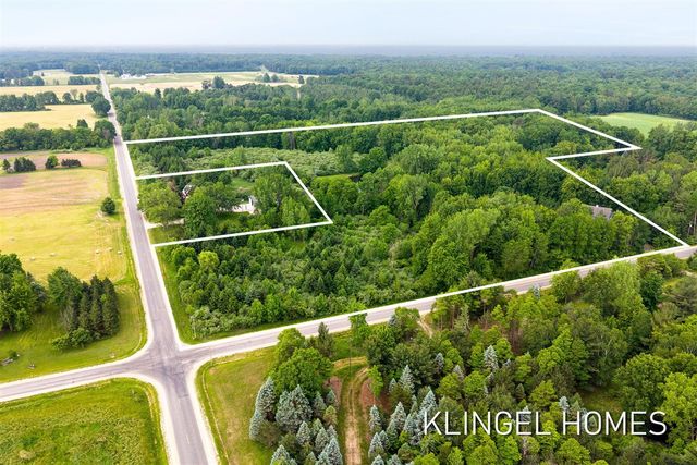 8892 Garfield Street, Coopersville, MI 49404