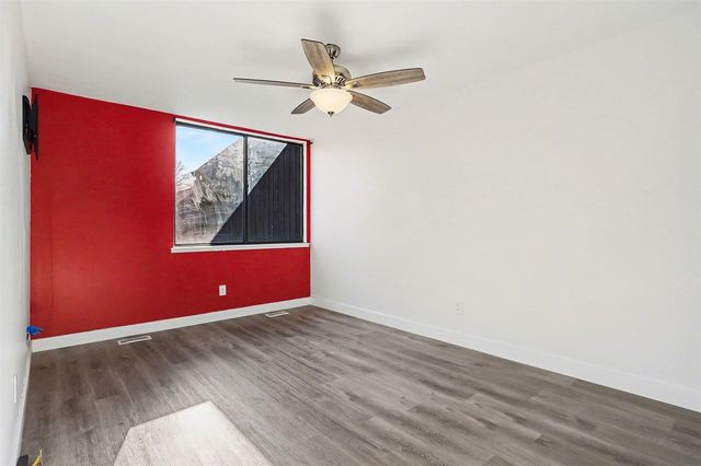 209 Paisley Court, Kalamazoo, MI 49007