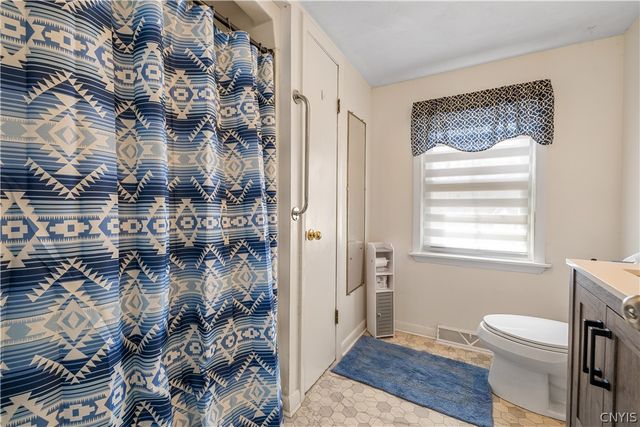 4450 Thieme Gulf Road, Westmoreland, NY 13476