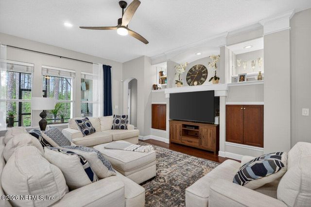 247 FLORES Way, St. Johns, FL 32259