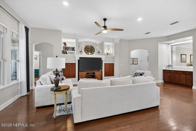 247 FLORES Way, St. Johns, FL 32259