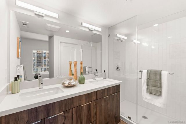 3309 Ruffin Rd 15, San Diego, CA 92123