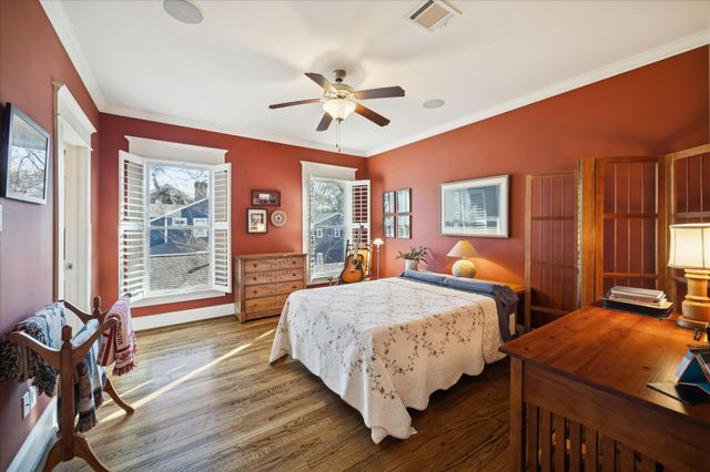 1523 Oxford Street, Houston, TX 77008