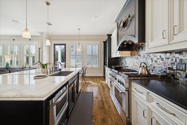 1523 Oxford Street, Houston, TX 77008