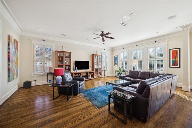 1523 Oxford Street, Houston, TX 77008