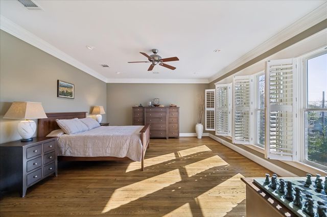 1523 Oxford Street, Houston, TX 77008