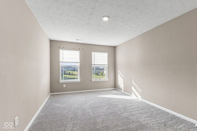 956 Fred Lane, Greenwood, IN 46143