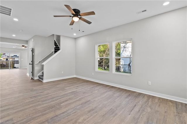 1140 33rd ST, Newport News, VA 23607