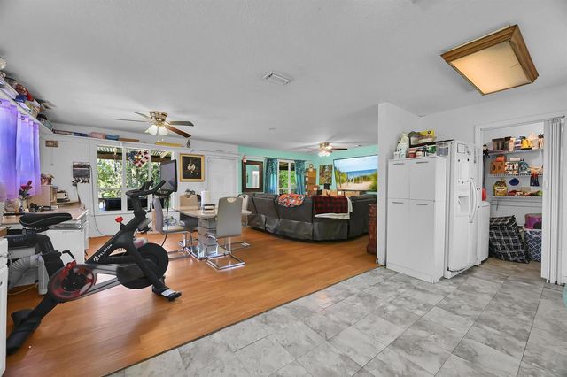 17605 92nd Lane N, Loxahatchee, FL 33470