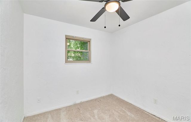 22 Heather Drive, St Peters, MO 63376