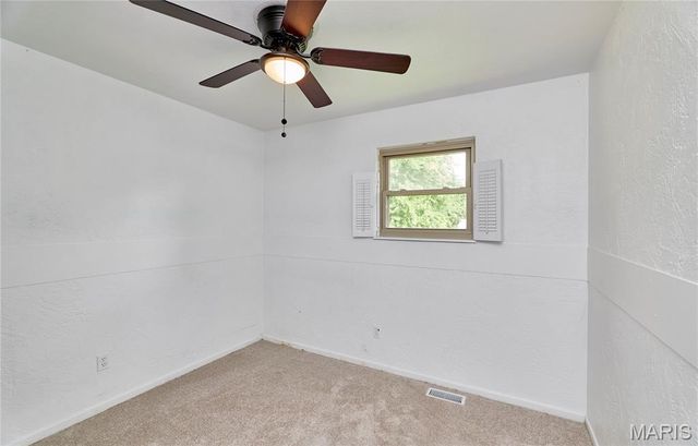 22 Heather Drive, St Peters, MO 63376