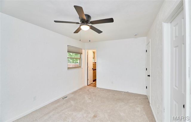 22 Heather Drive, St Peters, MO 63376