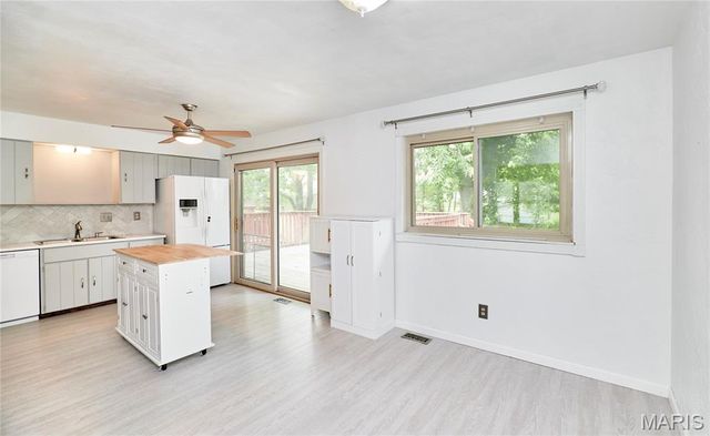 22 Heather Drive, St Peters, MO 63376