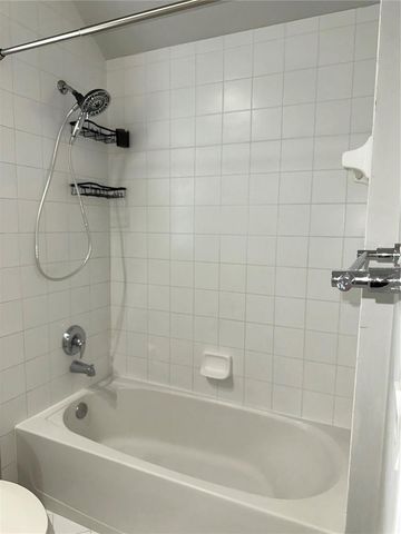 2100 COMMON WAY ROAD Garage Apt., Orlando, FL 32814
