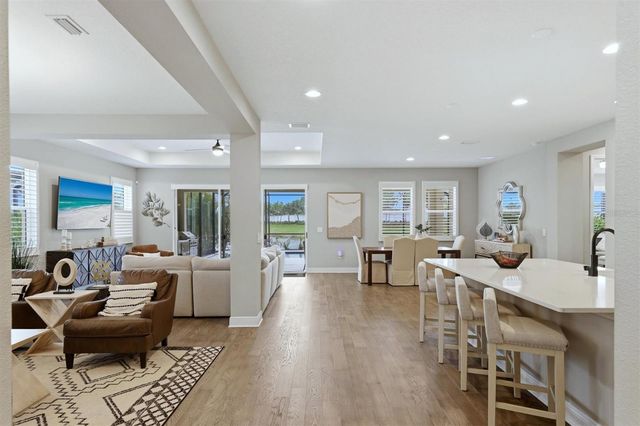 5820 MILLENNIUM SILVER COURT, Sarasota, FL 34238