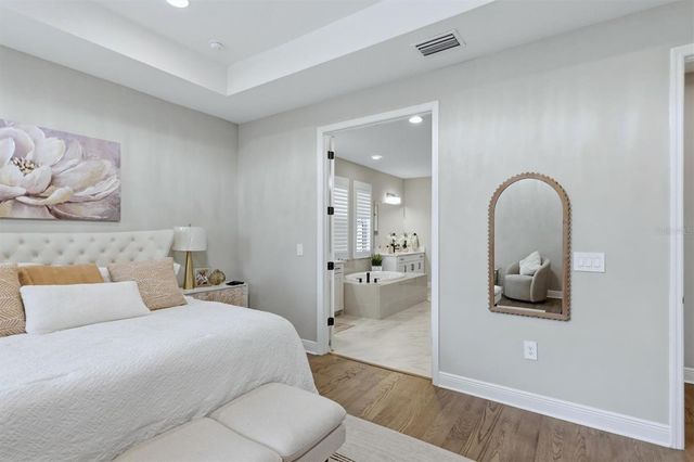 5820 MILLENNIUM SILVER COURT, Sarasota, FL 34238