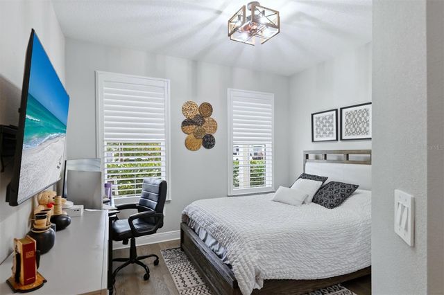 5820 MILLENNIUM SILVER COURT, Sarasota, FL 34238