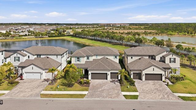 5820 MILLENNIUM SILVER COURT, Sarasota, FL 34238