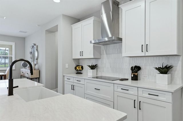 5820 MILLENNIUM SILVER COURT, Sarasota, FL 34238